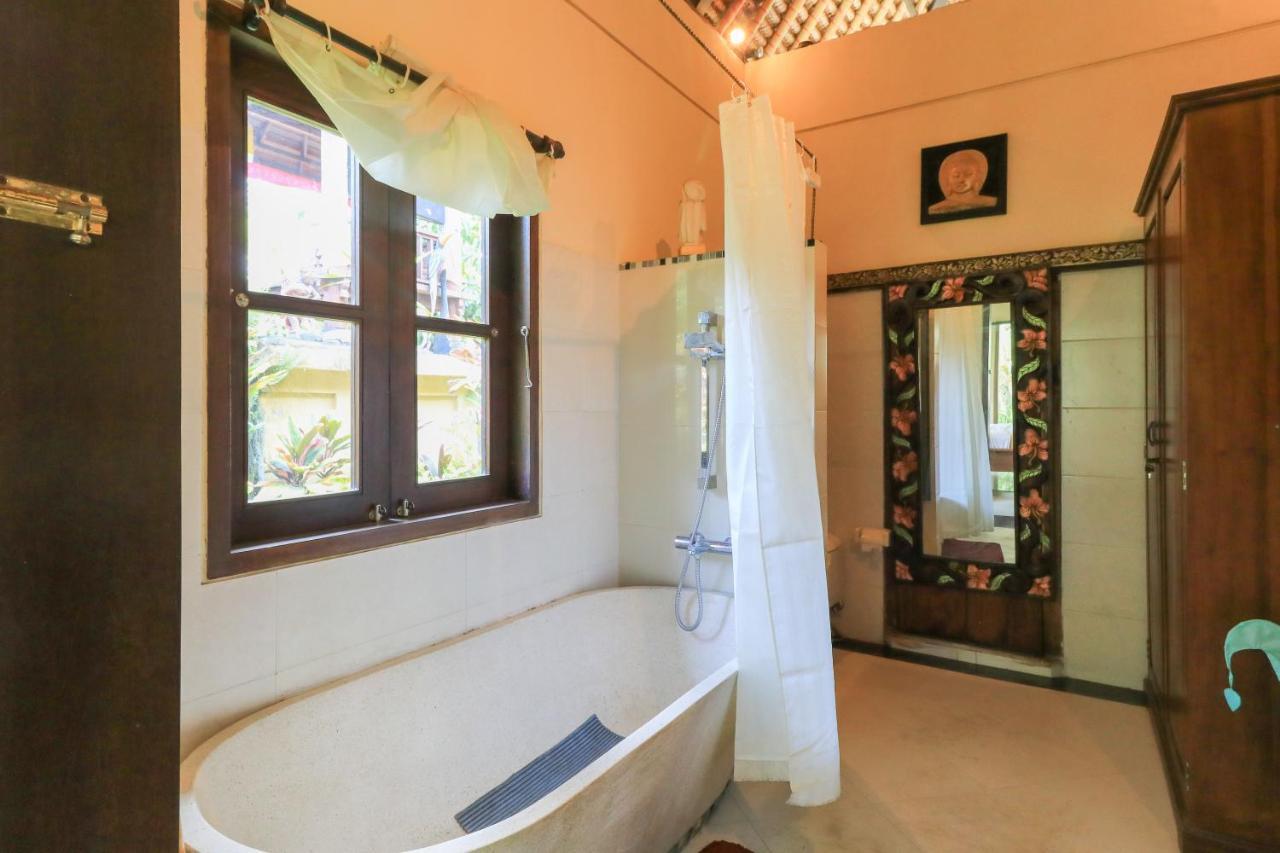 Ubud Chez Nyoman Екстериор снимка