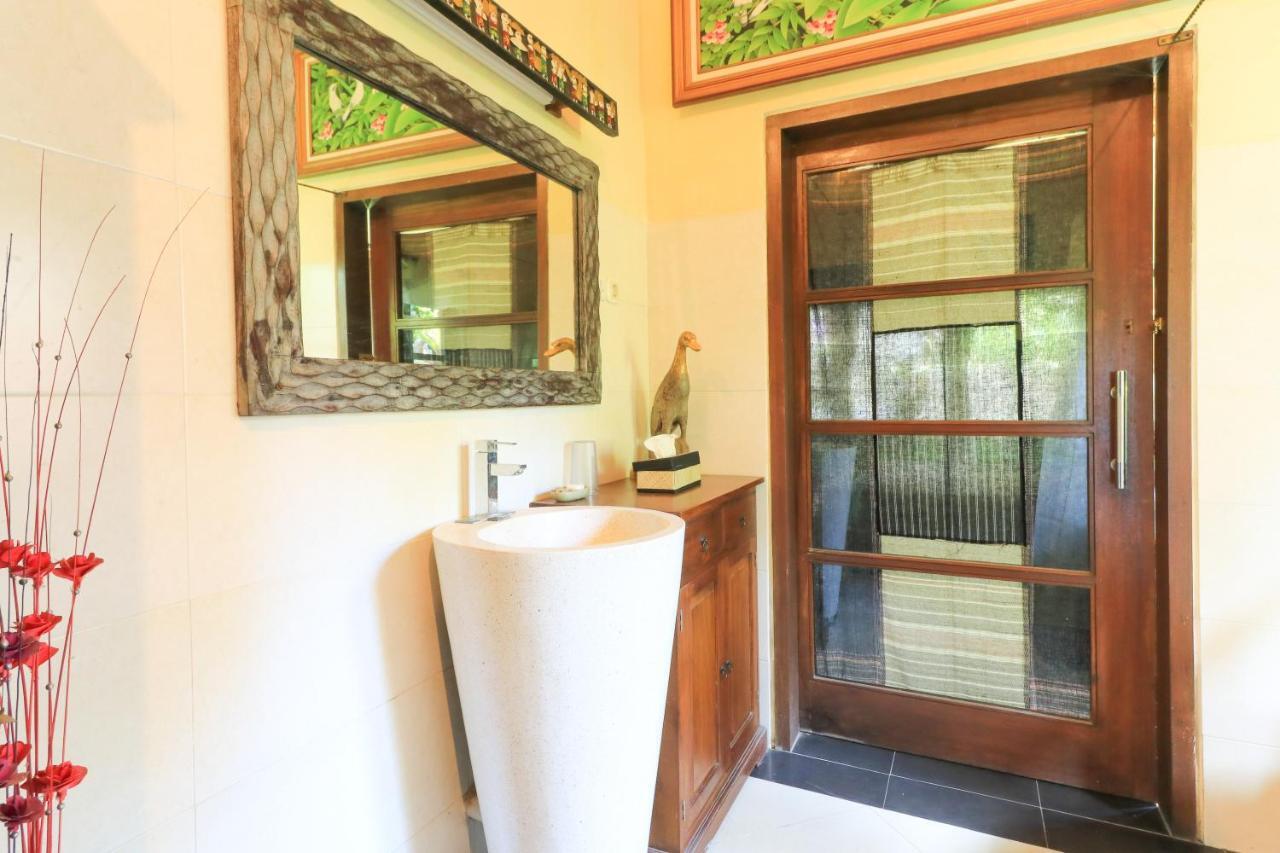 Ubud Chez Nyoman Екстериор снимка